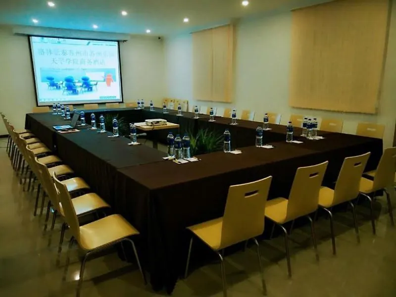 **  Greentree Inn Jiangsu Suzhou Suzhouleyuan Tianping College Business Hotel Cina